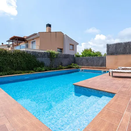 Francaset Holiday home *