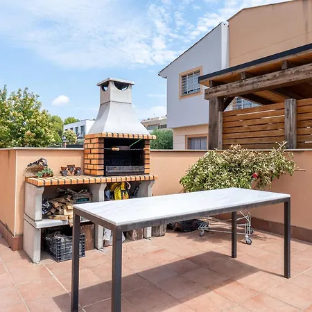 Holiday home Francaset *